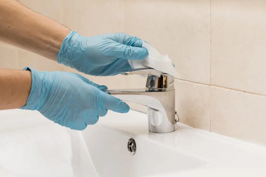 Bathroom Deep Cleaning Services by Fabro Cleaning