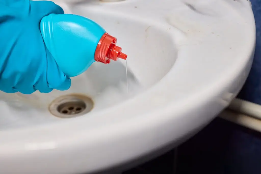 Can You Use Toilet Bowl Cleaner in the Sink?