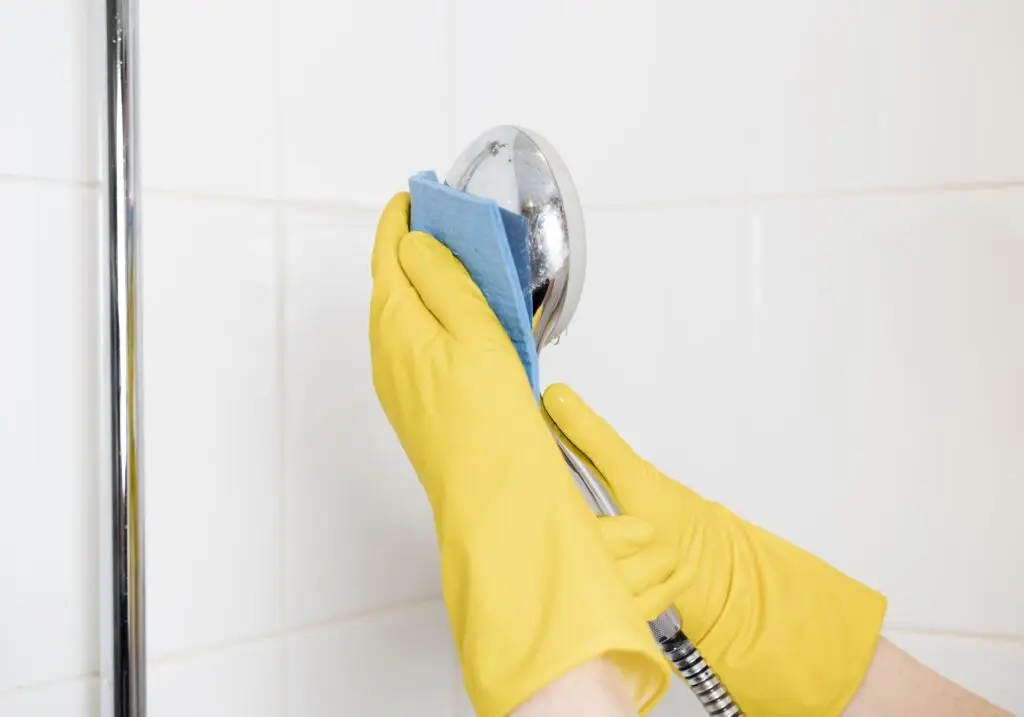 Deep Cleaning Bathroom Checklist