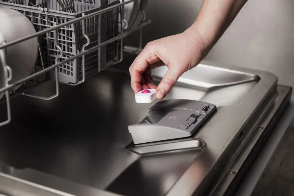 How to Clean a Dishwasher and Remove Bad Odors Fast?